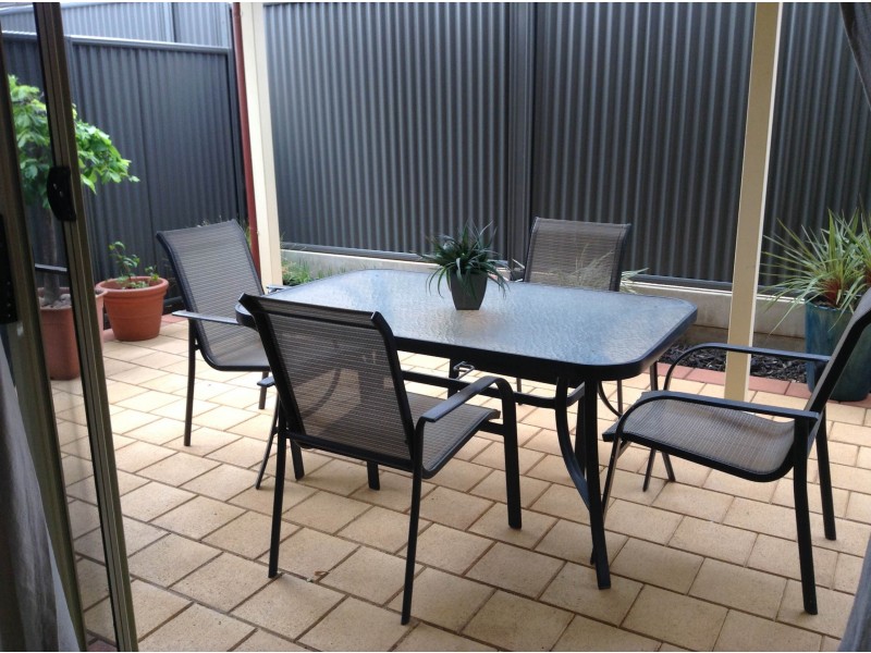 3 Salmon Gum Cres, Blakeview SA 5114