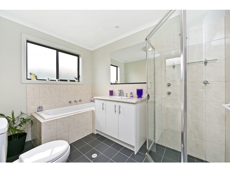 31 Tatura Road, Munno Para West SA 5115