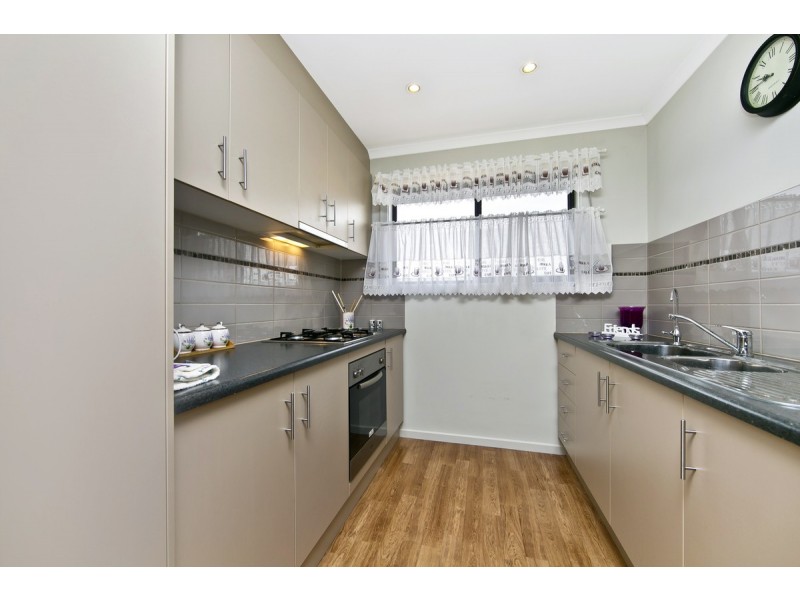 31 Tatura Road, Munno Para West SA 5115