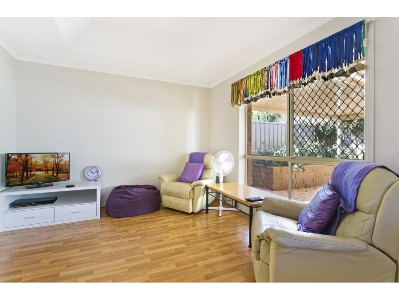 28B Rossiter Drive, Evanston Park SA 5116