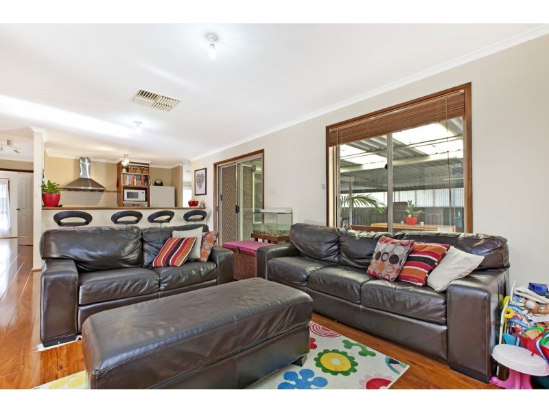 3 John Bull Court, Andrews Farm SA 5114