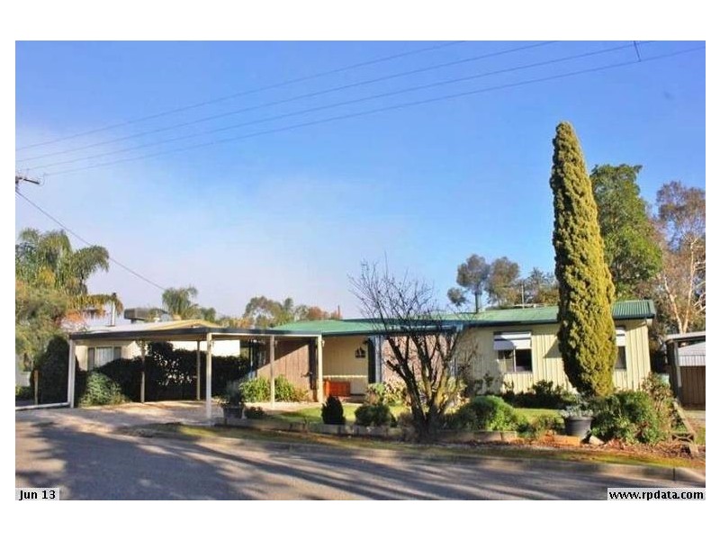 8 Carlisle Street, Williamstown SA 5351