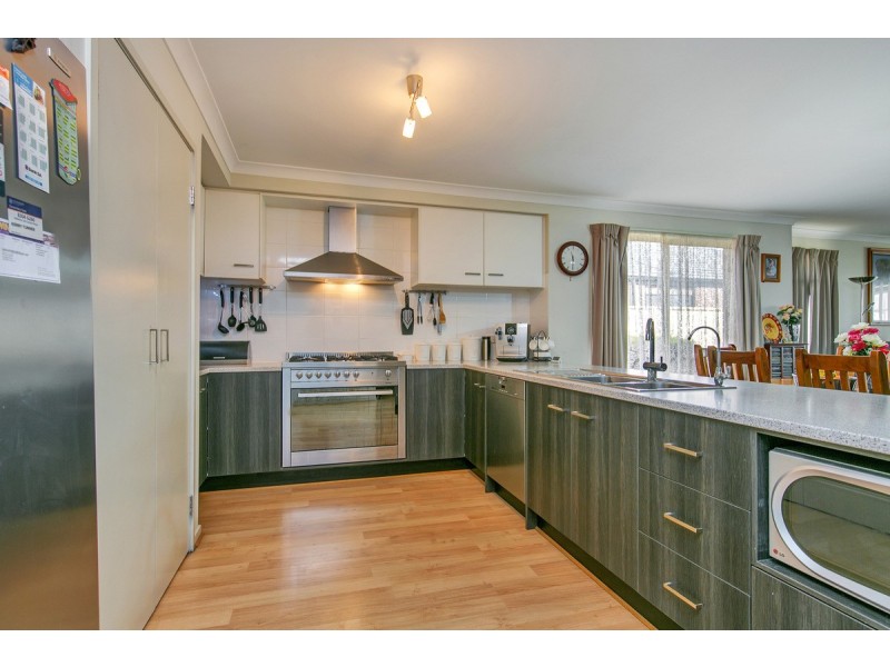 23 Graeber Road, Smithfield SA 5114