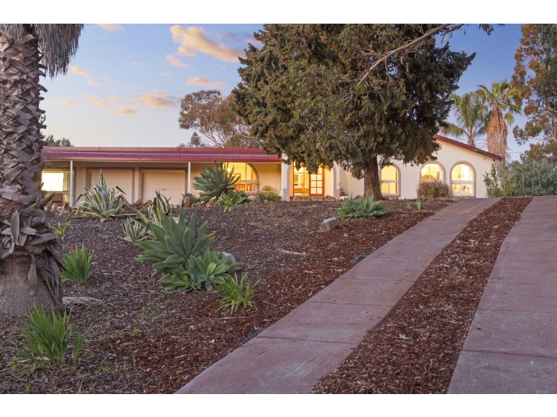 9 Tingara Road, Evanston Park SA 5116