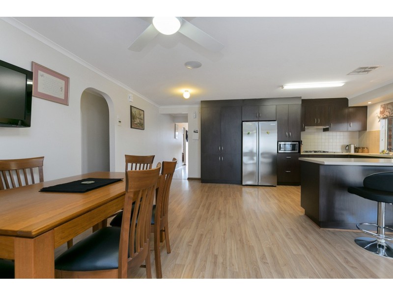 25 Lakeland Road, Munno Para West SA 5115