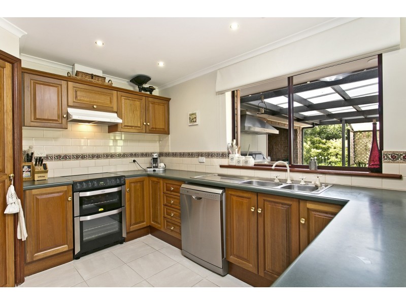 27 George Street, Greenock SA 5360