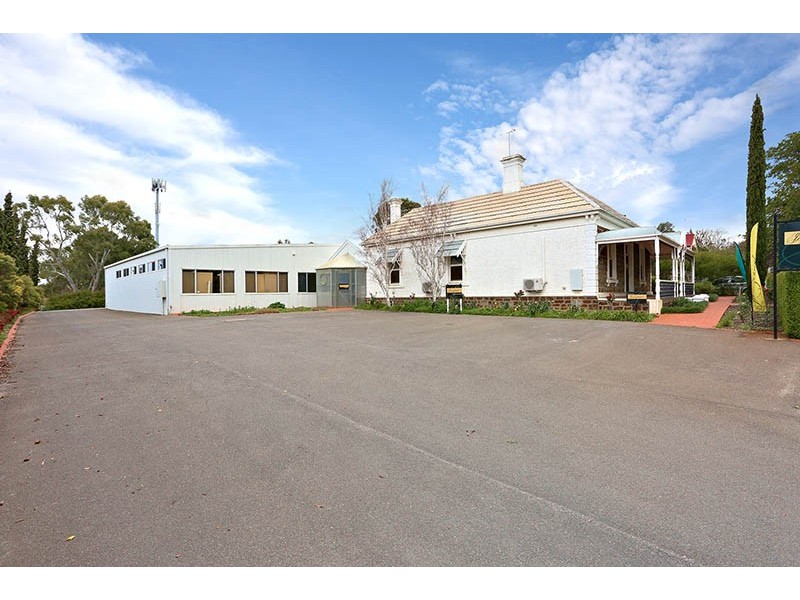 12 Basedow Road, Tanunda SA 5352