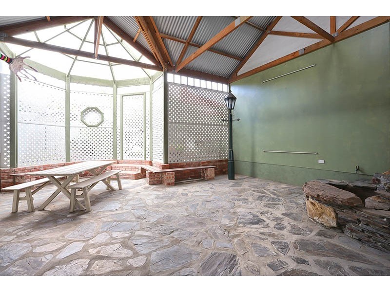 12 Basedow Road, Tanunda SA 5352