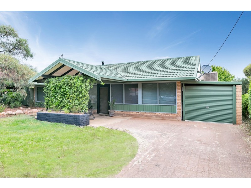 14 Sunnyside Drive, Evanston Park SA 5116