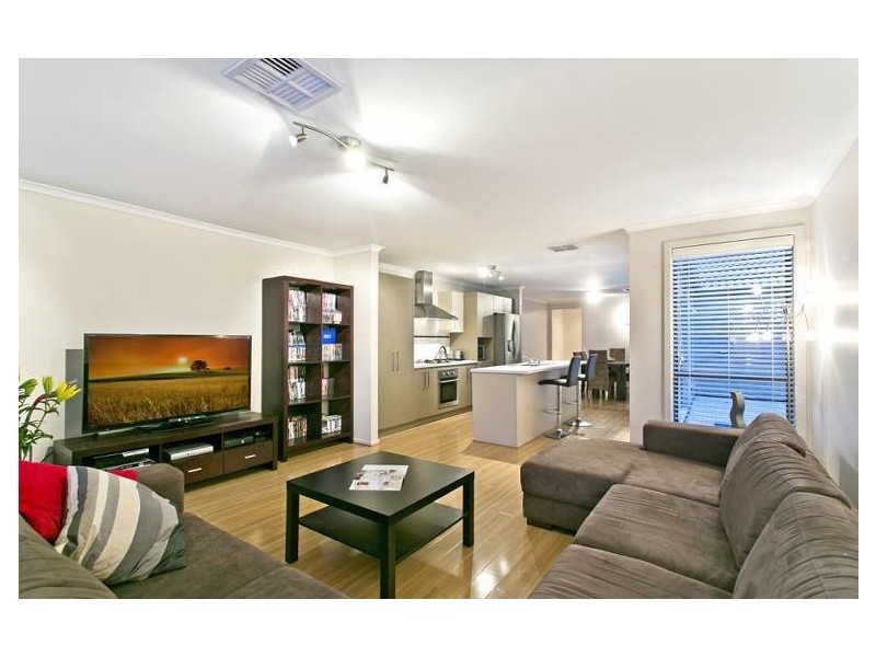 8 Osborne Street, Evanston Gardens SA 5116