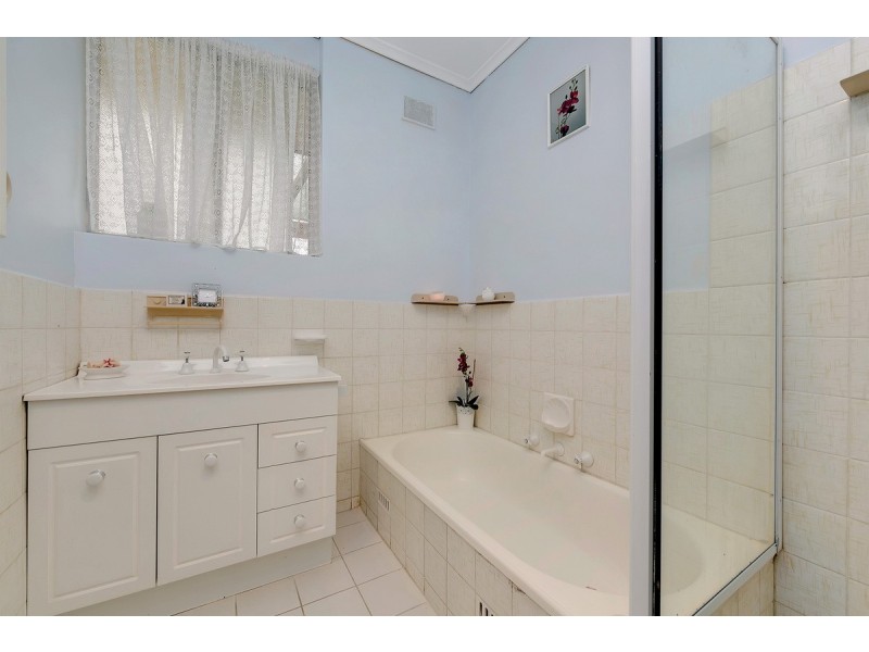 16 Arndell Road, Salisbury Park SA 5109