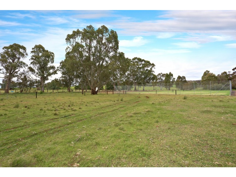 857 Marrabel Road, Hamilton SA 5373