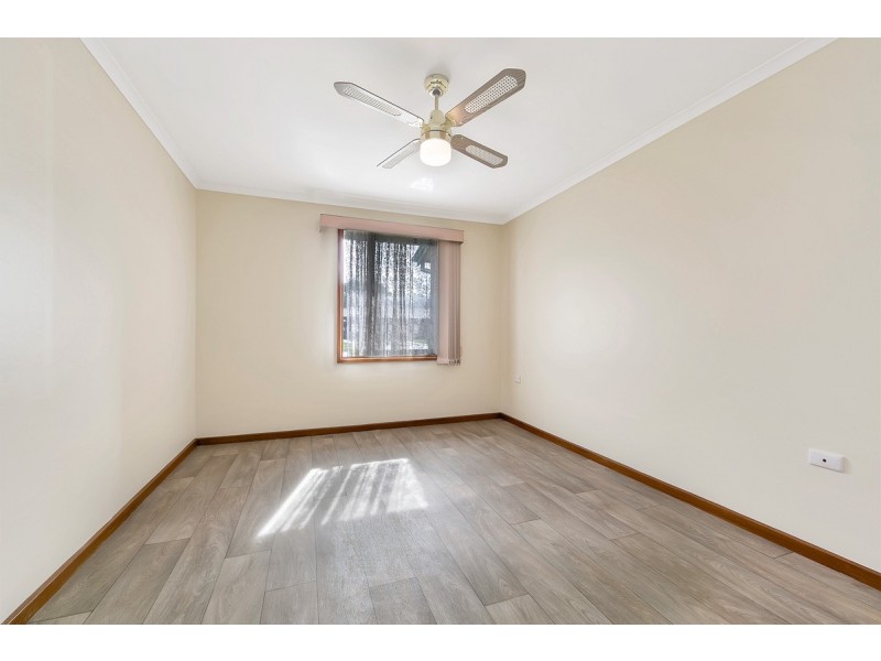 12 Warhurst Court, Evanston SA 5116