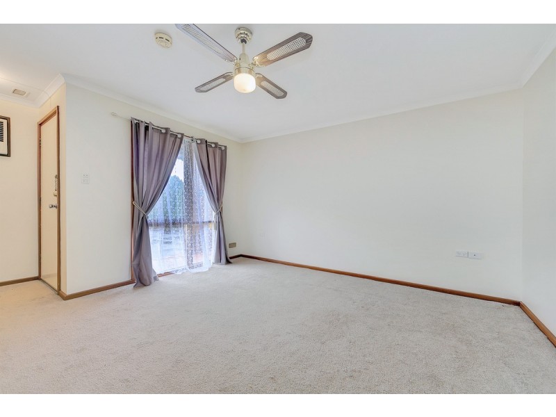 12 Warhurst Court, Evanston SA 5116