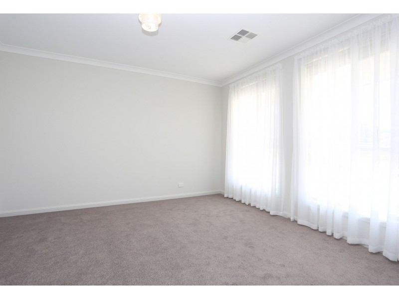 5 Alf Pellegrini Drive, Tanunda SA 5352