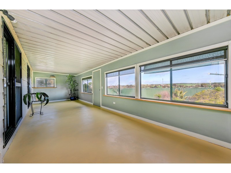 28 Main Coast Road, Ardrossan SA 5571