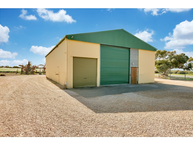 28 Main Coast Road, Ardrossan SA 5571