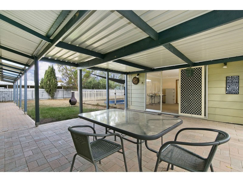 33 Paxton Street, Willaston SA 5118