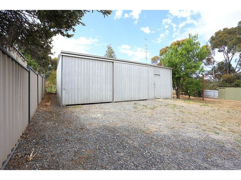 8 Salem Road, Penrice SA 5353