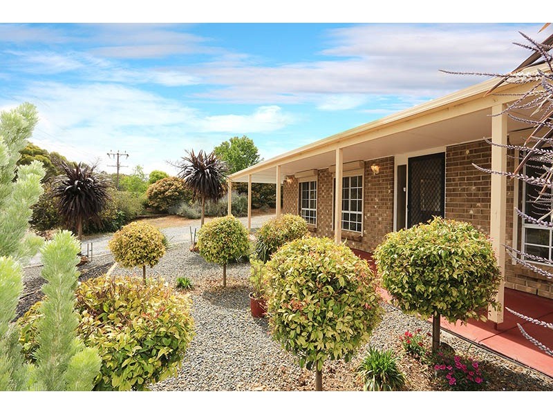 8 Salem Road, Penrice SA 5353