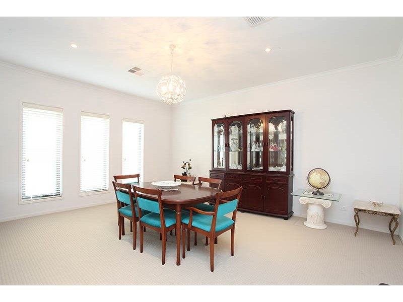 10 Moore Avenue, Nuriootpa SA 5355