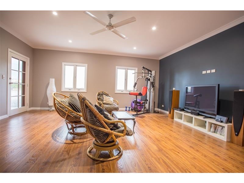 940 Light Pass Road, Vine Vale SA 5352