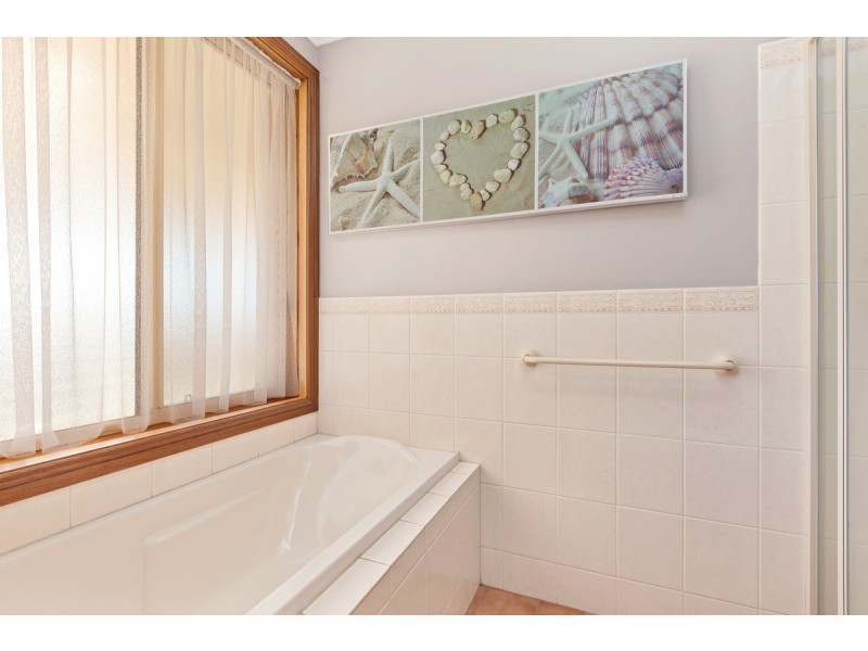 5 Paps Court, Munno Para West SA 5115