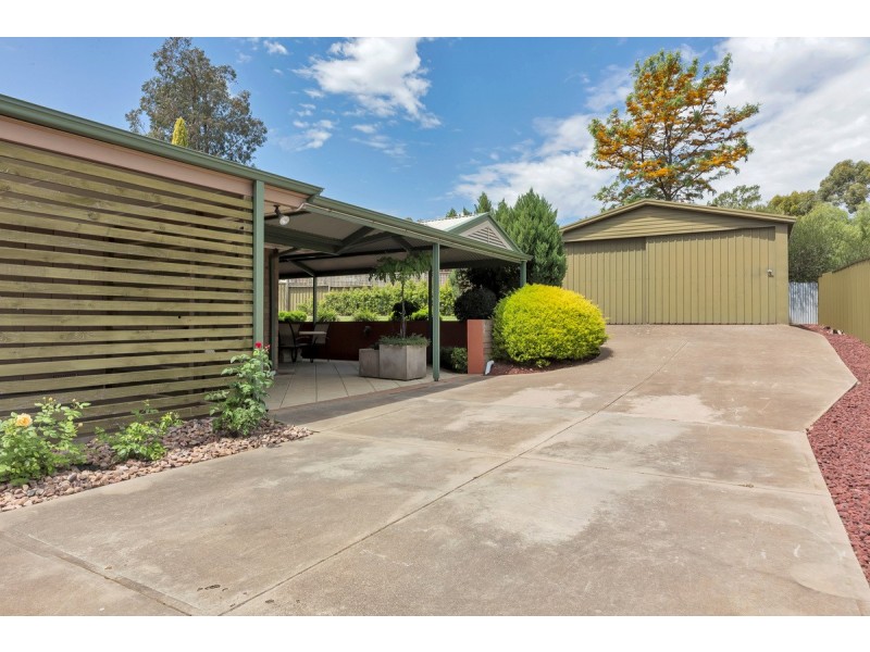 27 Laver Avenue, Gulfview Heights SA 5096