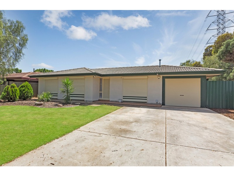 30 Wakeling Crescent, Parafield Gardens SA 5107