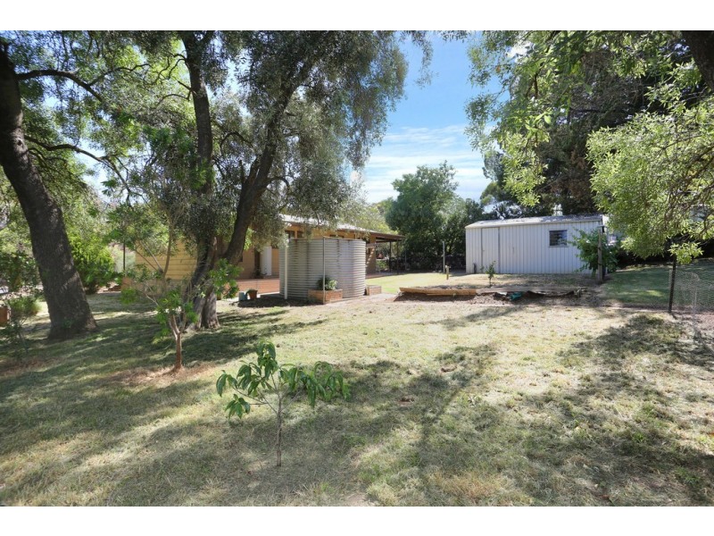 2 Salem Road, Penrice SA 5353