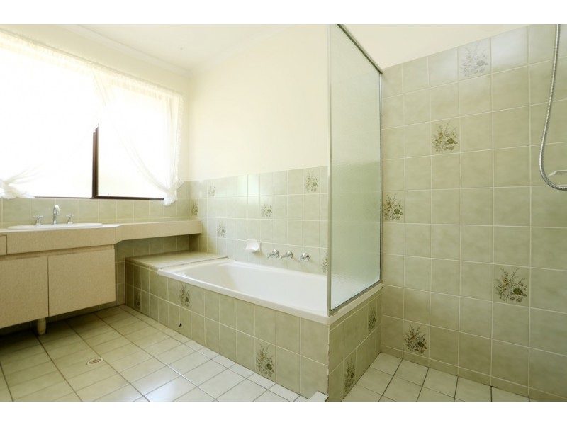 9 First Ave, Tanunda SA 5352