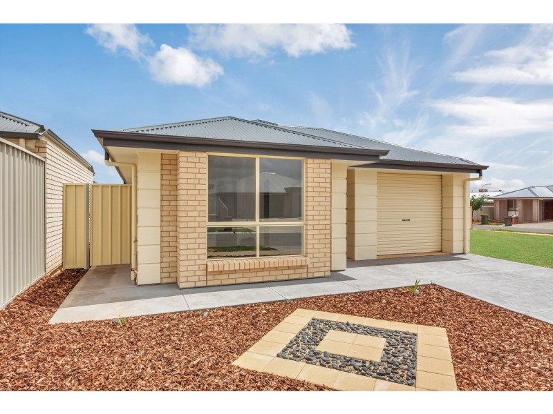 11 Blossom Road, Munno Para West SA 5115