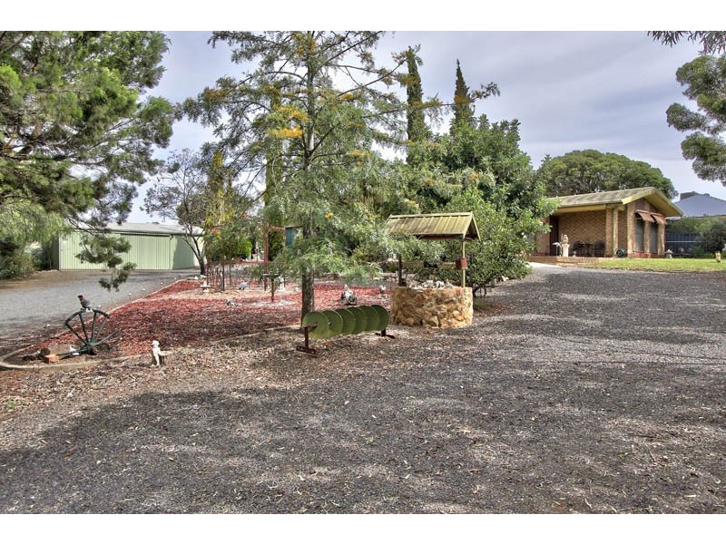 44 Adelaide Road, Kapunda SA 5373