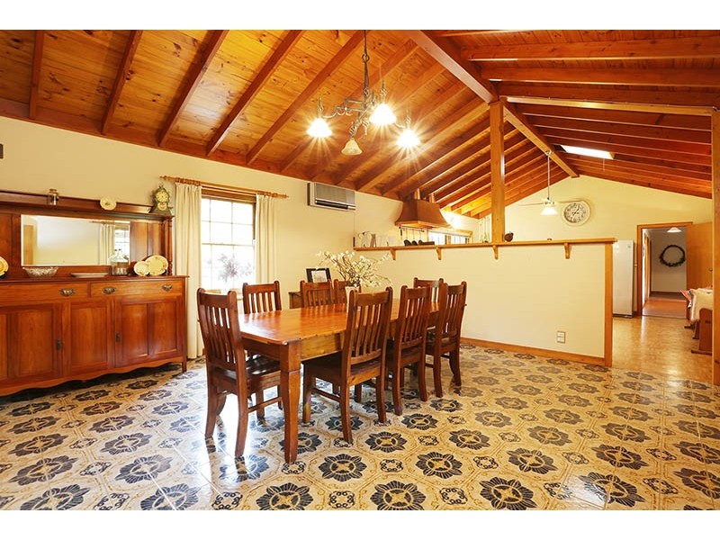 33 Heggies Range Road, Flaxman Valley SA 5235