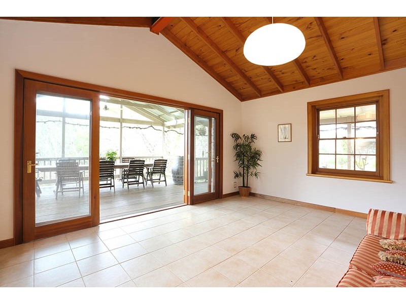 33 Heggies Range Road, Flaxman Valley SA 5235