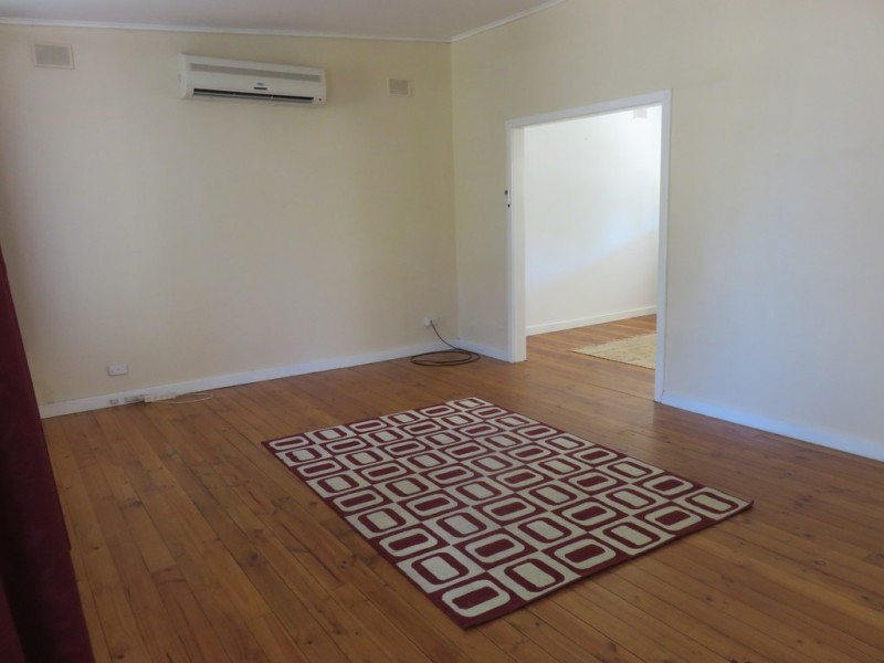 19 Theodore Street, Evanston Park SA 5116