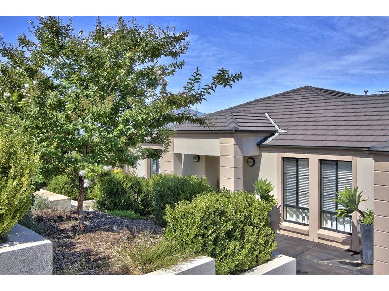 8 Grandview Place, Blakeview SA 5114