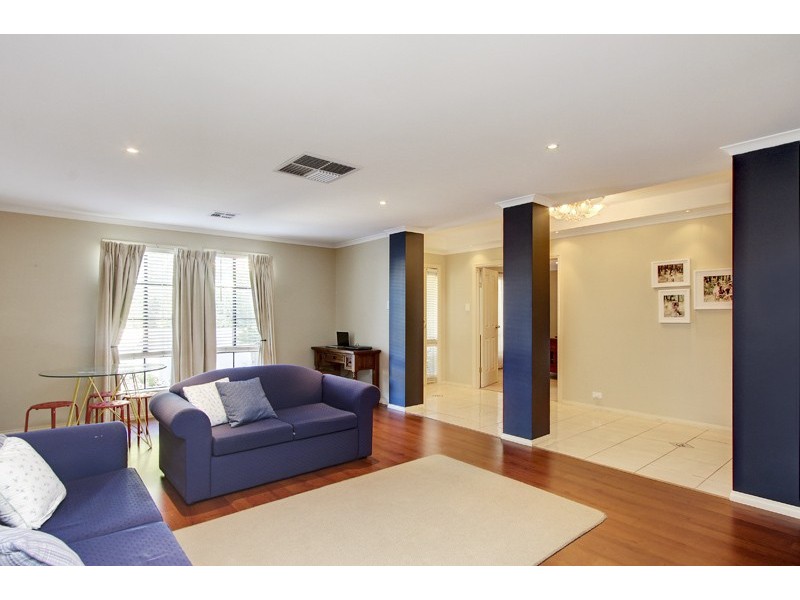 8 Grandview Place, Blakeview SA 5114