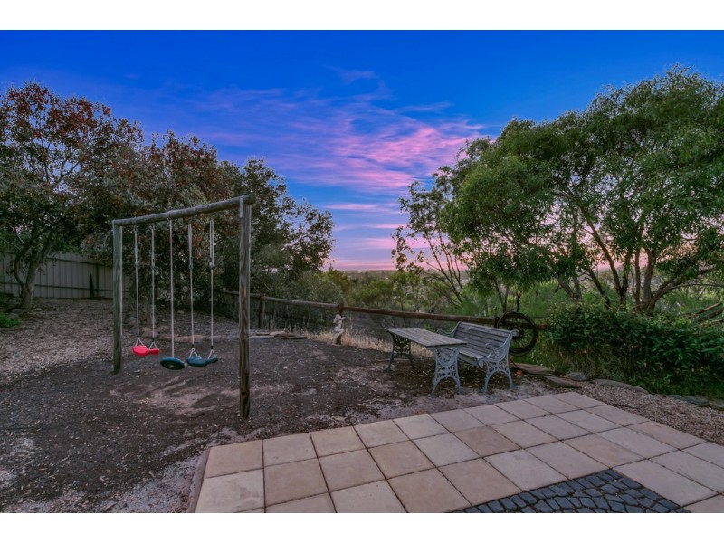 6 Hayward Drive, Evanston Park SA 5116