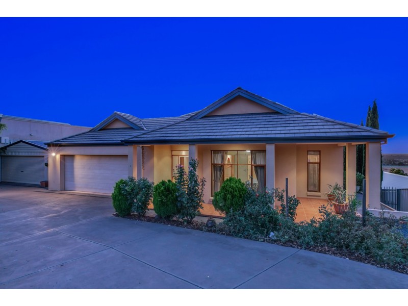 6 Hayward Drive, Evanston Park SA 5116