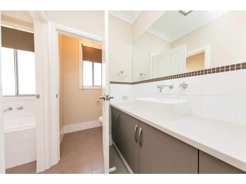 7 Colville Drive, Willaston SA 5118