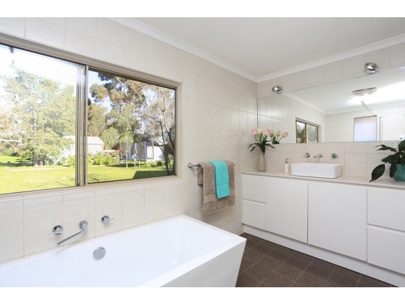 1884 Two Wells Road, Gawler SA 5118