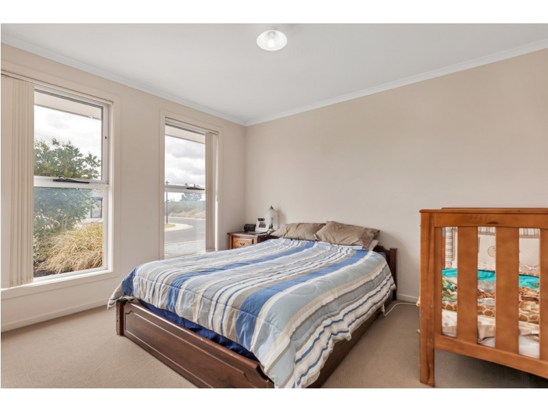 4 Farrell Street, Evanston Gardens SA 5116