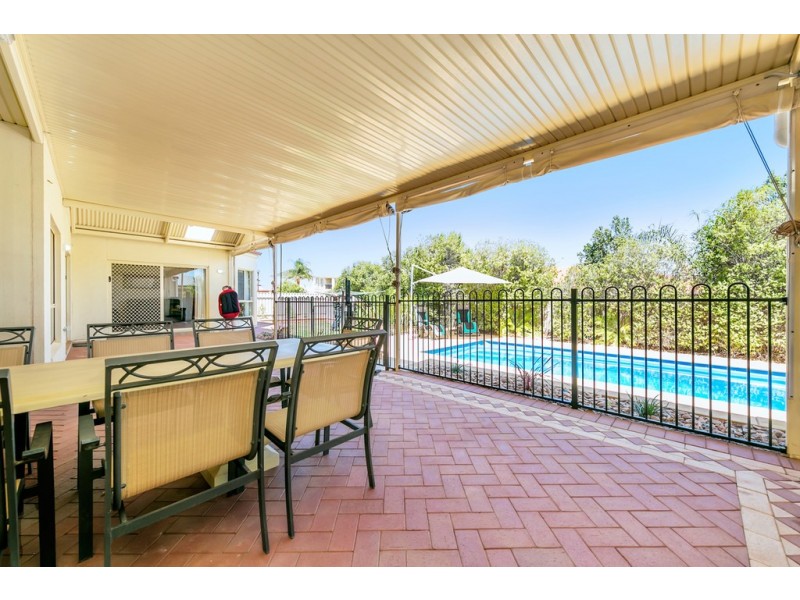 44 Thiele Crescent, Evanston Park SA 5116