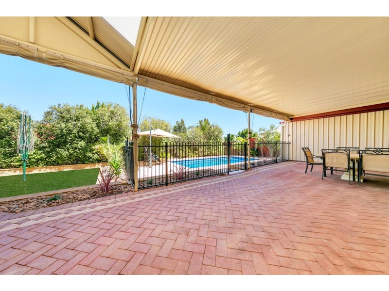 44 Thiele Crescent, Evanston Park SA 5116