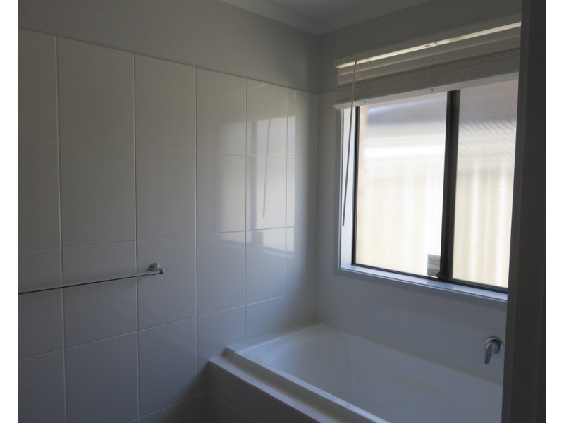 5 Almandine Lane, Munno Para West SA 5115