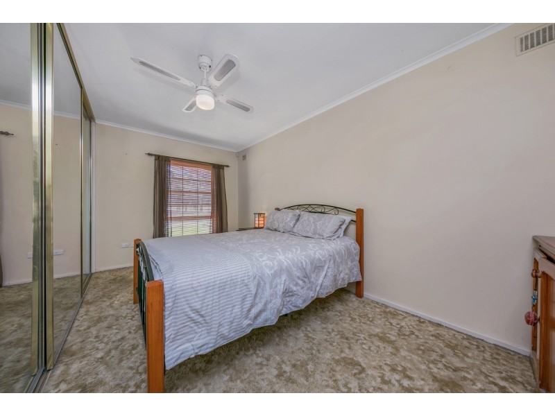 253 Hogarth Road, Elizabeth Grove SA 5112