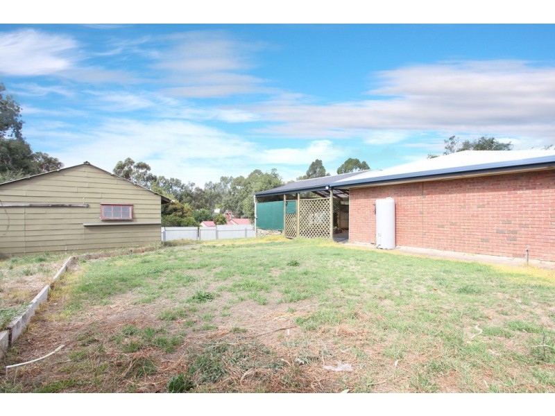 9 Carr Street, Mount Barker SA 5251