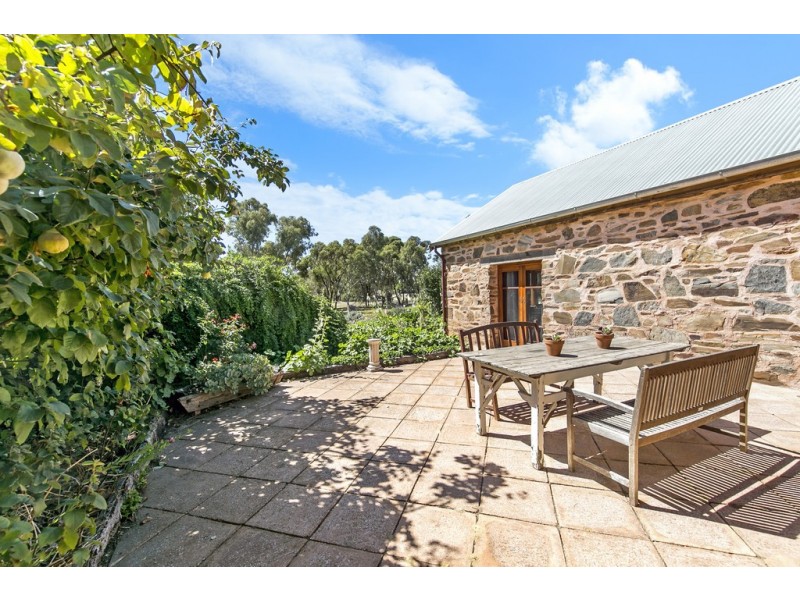 787 Lindsay Park Road via ANGASTON, Moculta SA 5353