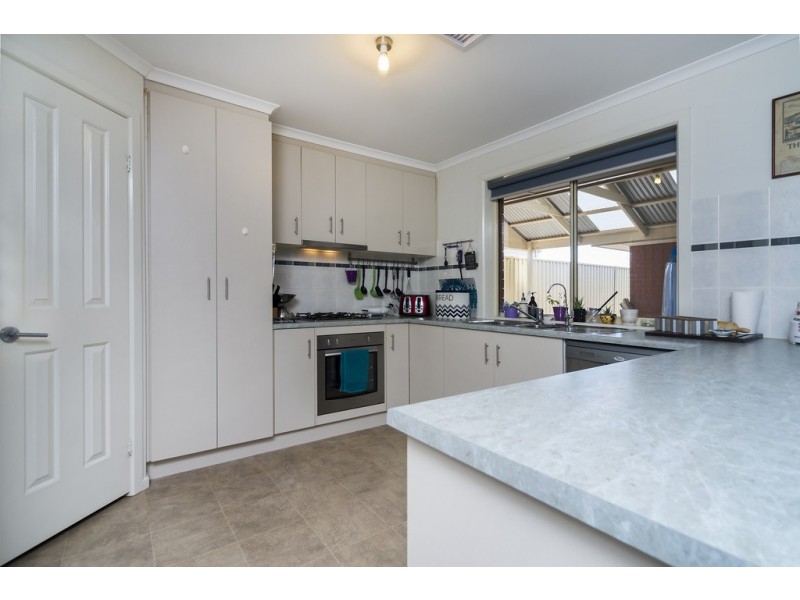 6 Semmens Crescent, Freeling SA 5372